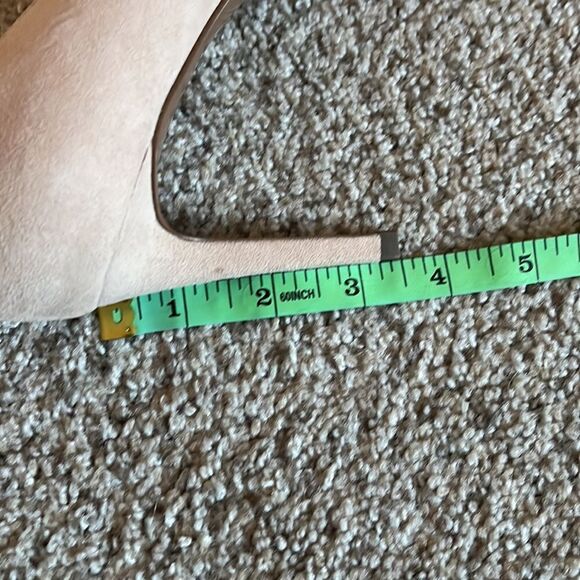 Banana Republic Heels  - Picture 10 of 12